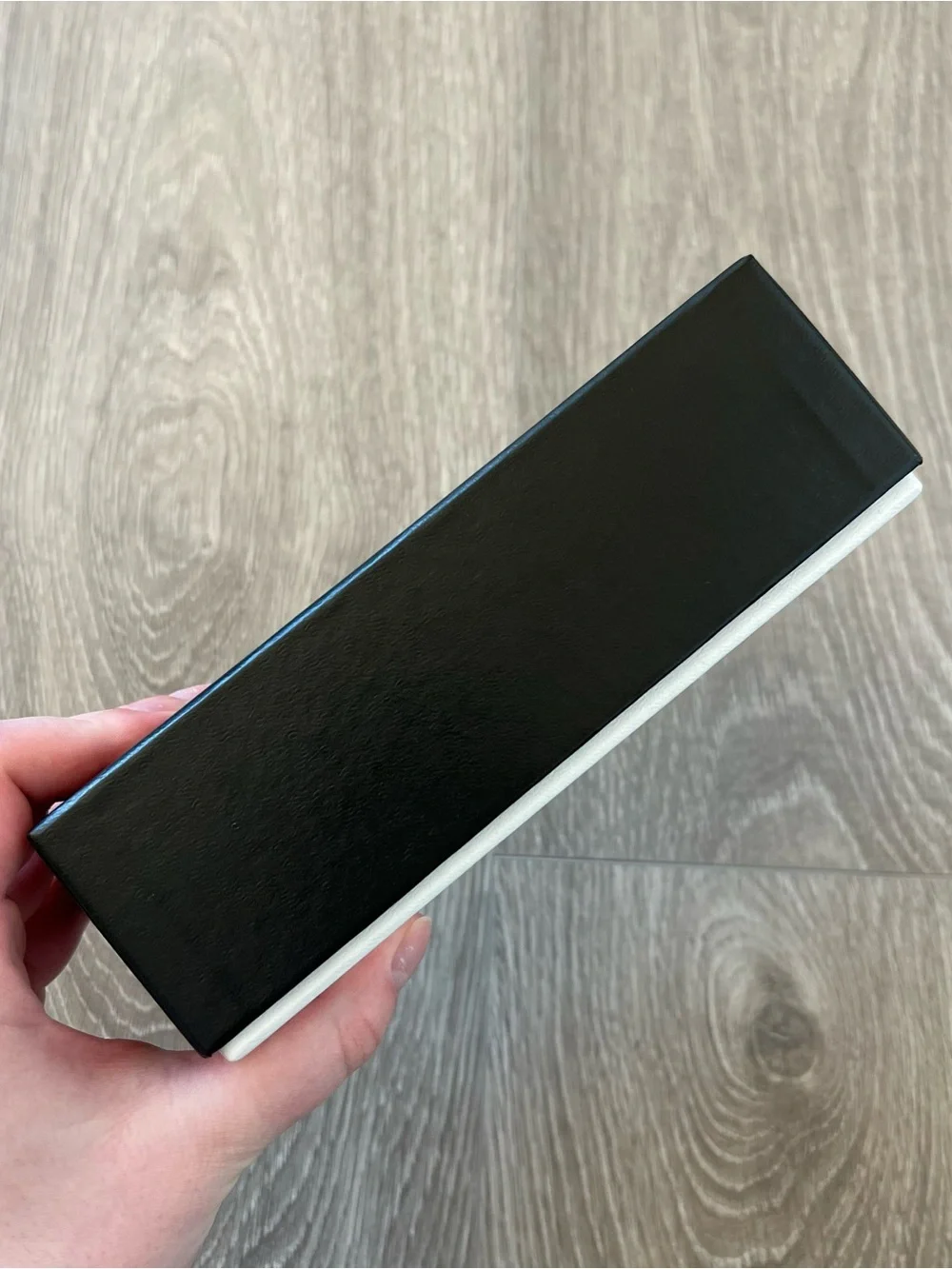 Chanel Box (BB77)